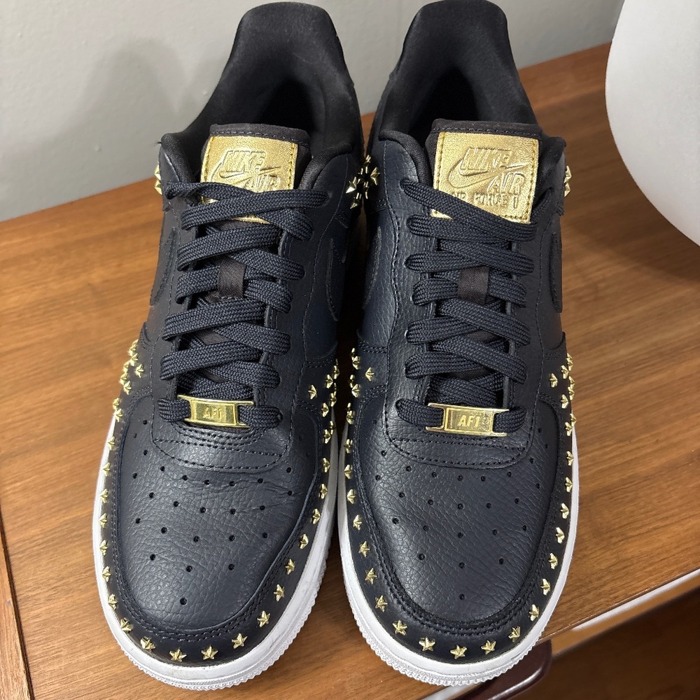 Nike Air Force 1 Star-Studded Sneakers Women’s 8.5 - Picture 2 of 7